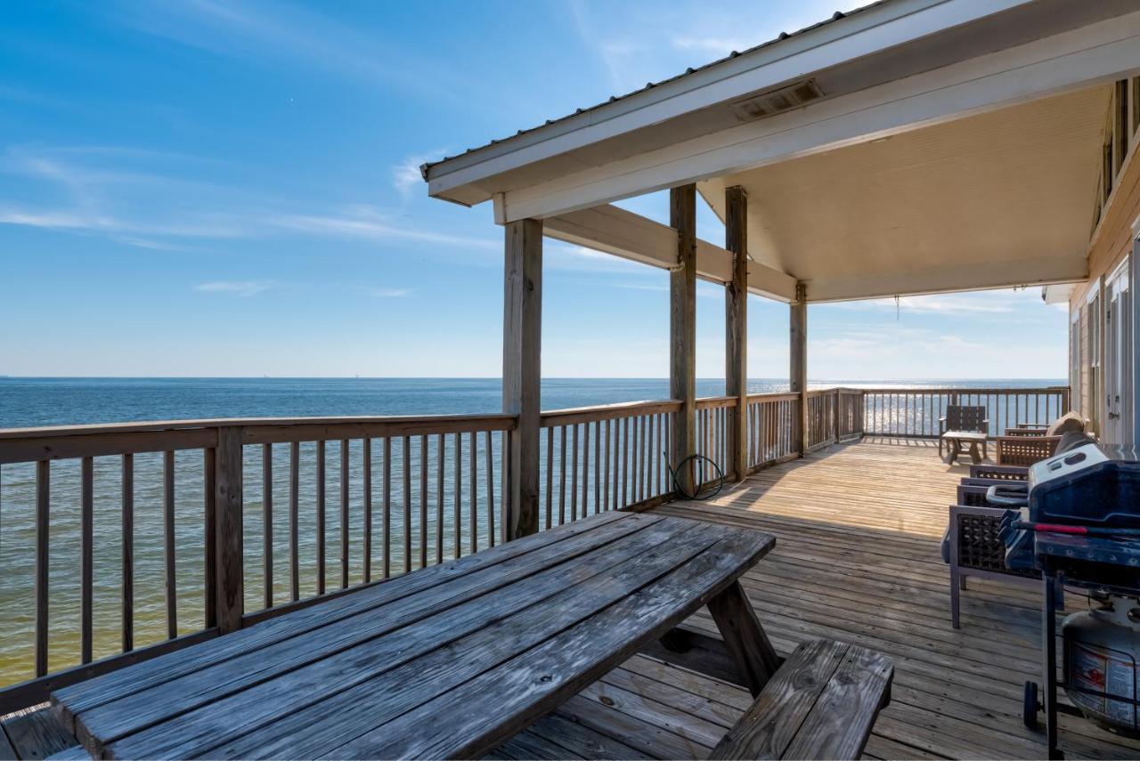 Sun Spot - True Gulf Front Private Home With Lovely Gulf Side Deck, Home Dauphin Island Exterior photo