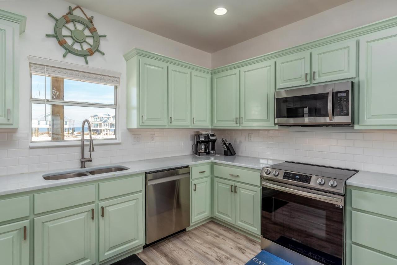 Sun Spot - True Gulf Front Private Home With Lovely Gulf Side Deck, Home Dauphin Island Exterior photo