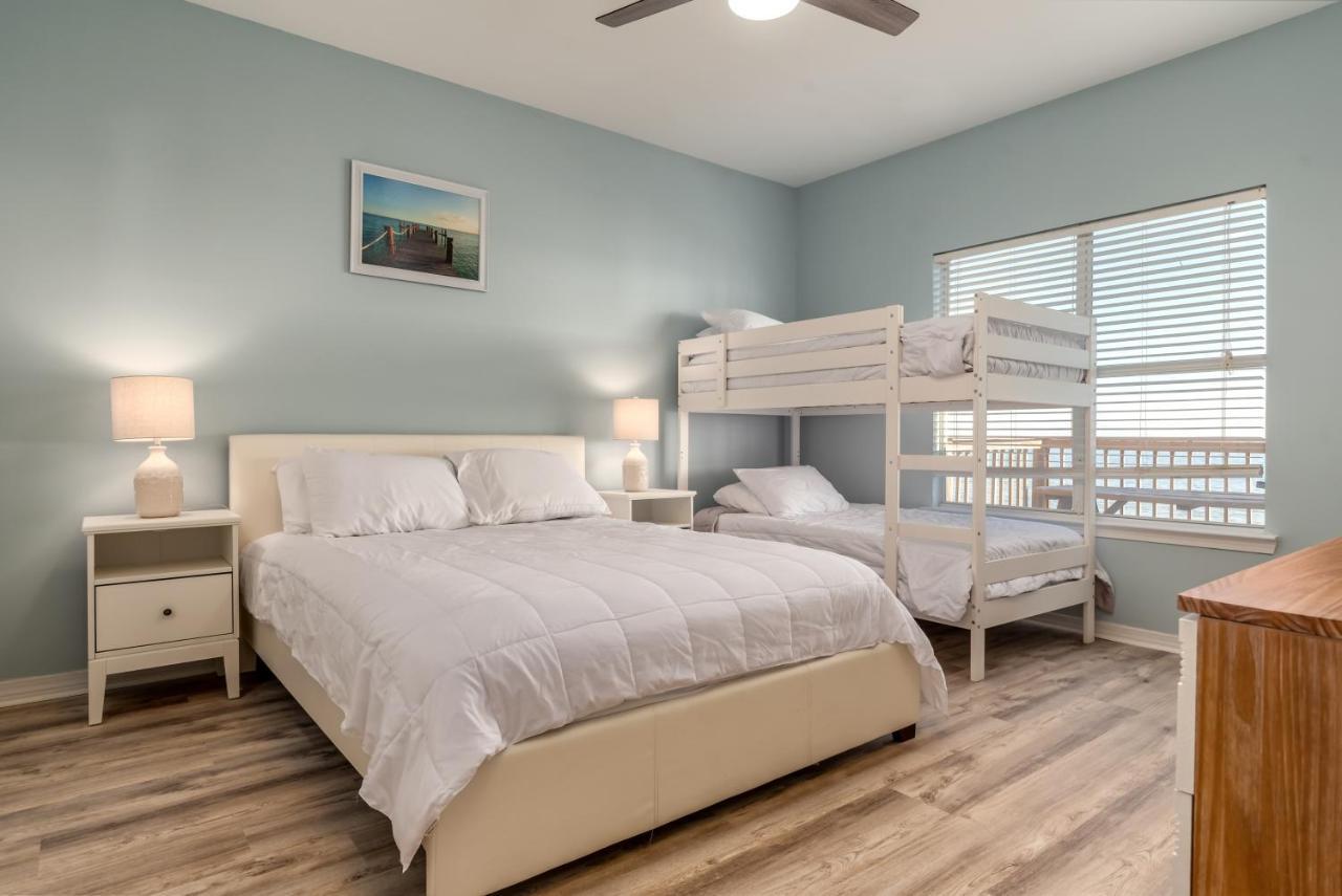 Sun Spot - True Gulf Front Private Home With Lovely Gulf Side Deck, Home Dauphin Island Exterior photo